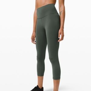 Lululemon Wunder Train High Rise Crop 21”